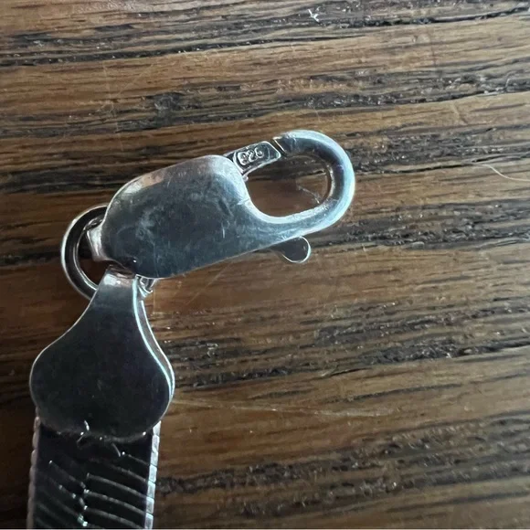 Vintage 925 Silver Herringbone Necklace Bracelet Set - Picture 5 of 11